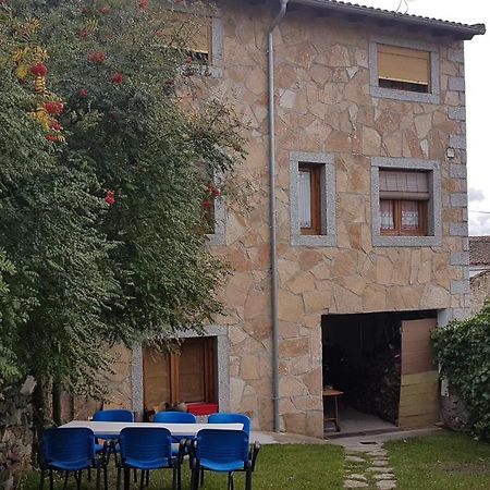 Casa Rural El Casillo Del Abuelo Goyo Guest House Navarredonda de Gredos Luaran gambar