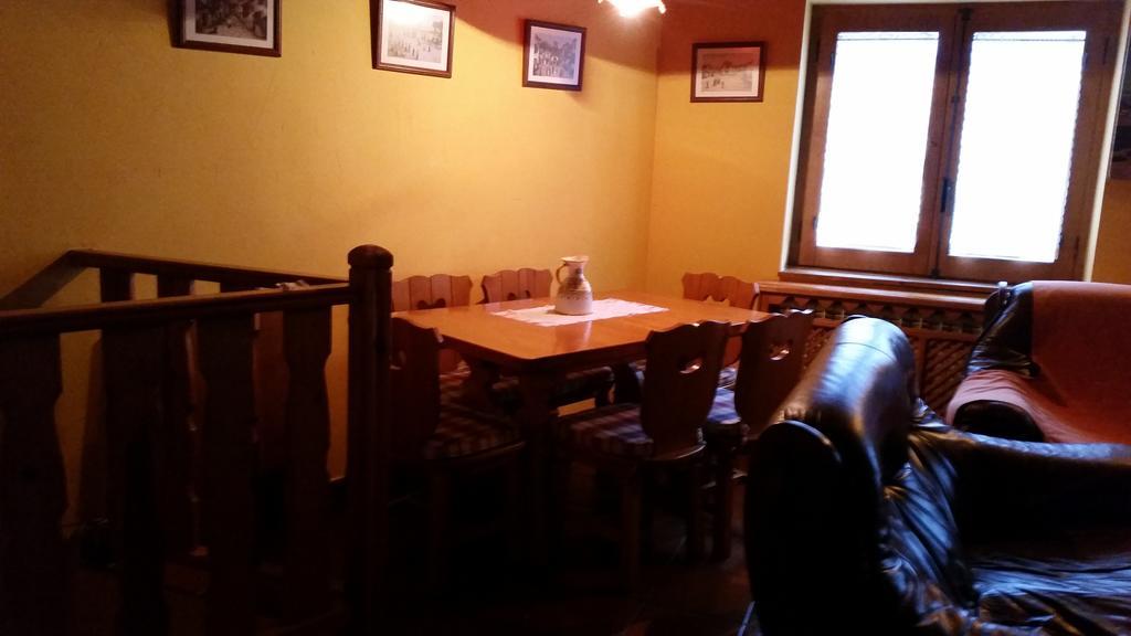 Casa Rural El Casillo Del Abuelo Goyo Guest House Navarredonda de Gredos Luaran gambar