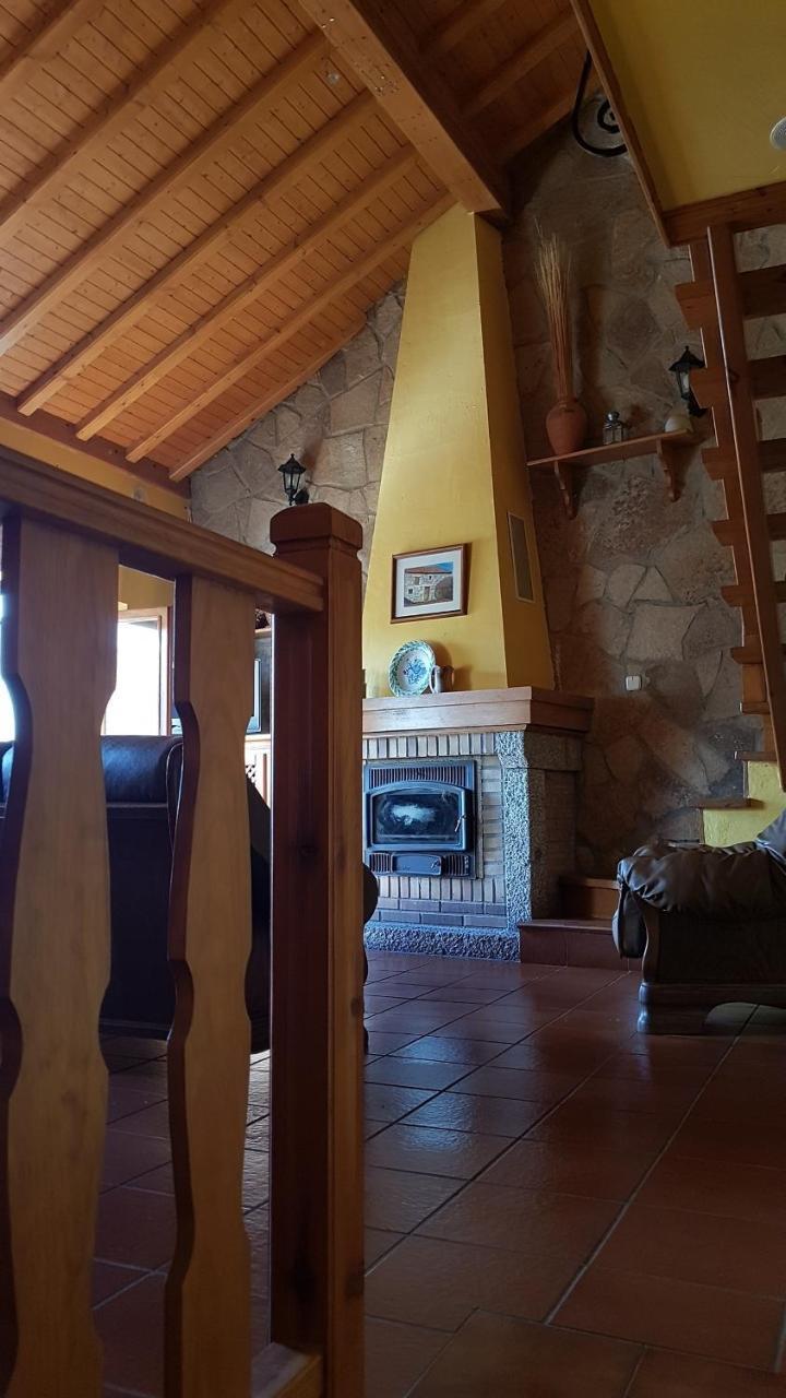 Casa Rural El Casillo Del Abuelo Goyo Guest House Navarredonda de Gredos Luaran gambar